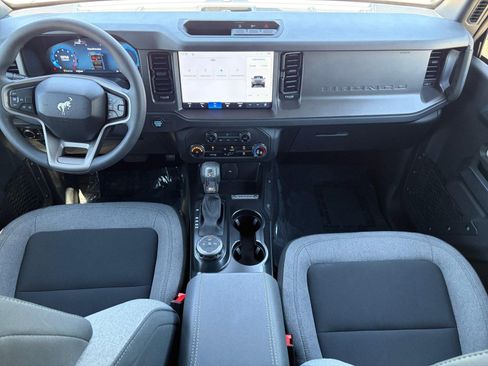 Used 2026 Ford Bronco 2-Door AWD/4WD image 18
