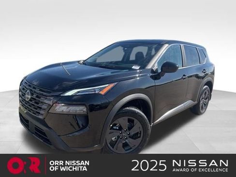 New 2026 Nissan Rogue SV FWD image 1