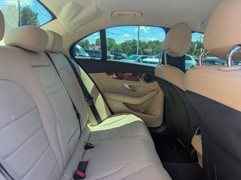 Used 2015 Mercedes-Benz C 300 Sedan image 17