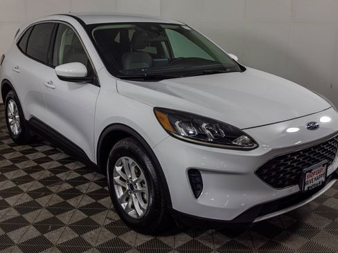 Used 2020 Ford Escape SE AWD/4WD image 11