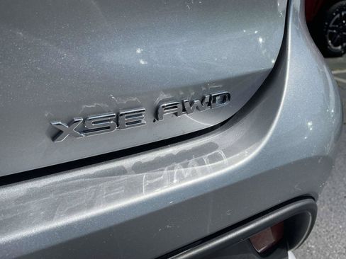 Used 2022 Toyota Highlander XSE AWD/4WD image 8