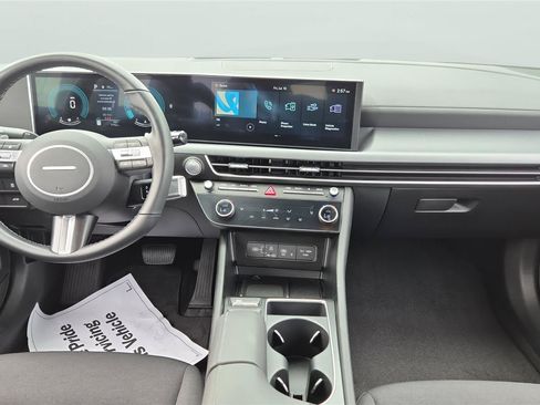 Certified 2026 Hyundai Sonata SEL FWD image 11