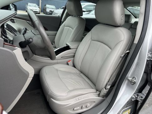 Used 2010 Buick LaCrosse CXL FWD image 21