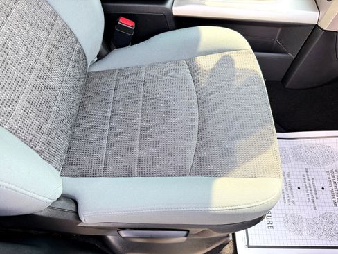 Used 2018 RAM 1500 Big Horn image 49