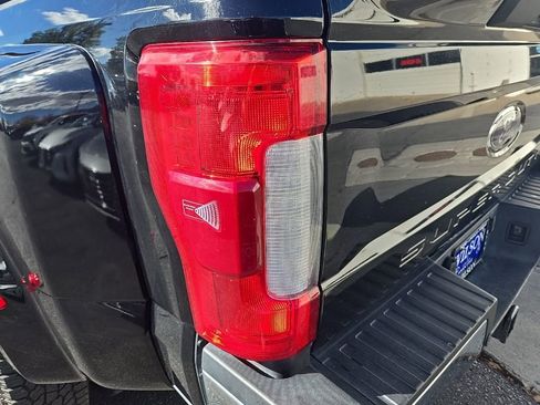 Used 2018 Ford F350 Lariat w/ Lariat Ultimate Package image 26