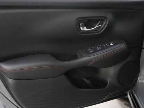 Used 2024 Honda HR-V Sport image 16