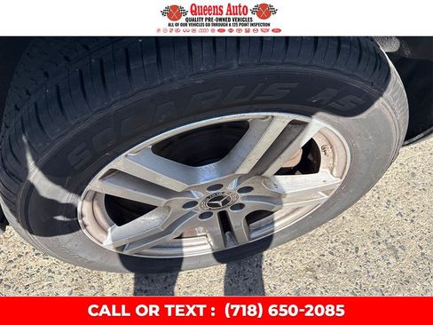 Used 2021 Mercedes-Benz GLB 250 4MATIC w/ Premium Package image 30