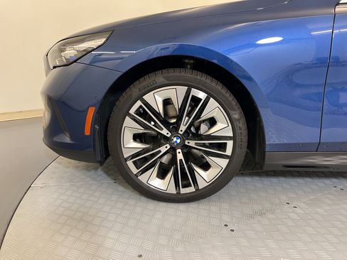 Used 2026 BMW 530i image 12