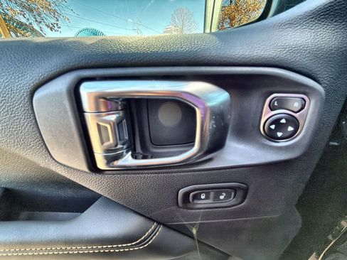 New 2025 Jeep Wrangler Sahara image 15