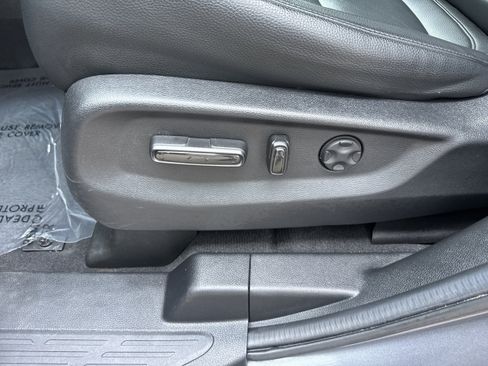 Used 2025 Honda Odyssey EX-L image 6