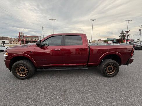 Used 2021 RAM 2500 Laramie w/ Night Edition AWD/4WD image 7