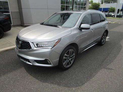 Used 2018 Acura MDX FWD w/ Advance Package image 2