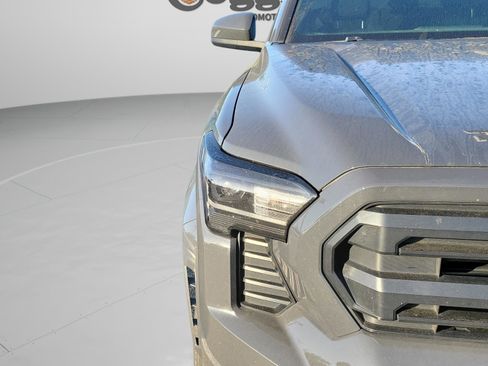 Used 2024 Toyota Tacoma SR5 image 10