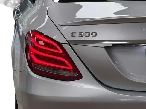 Used 2016 Mercedes-Benz C 300 4MATIC Sedan image 13