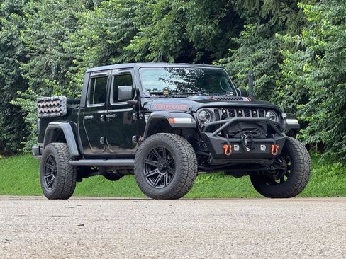 Used 2021 Jeep Gladiator Mojave AWD/4WD image 2