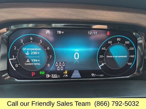 Used 2025 Volkswagen Atlas SE AWD/4WD image 16
