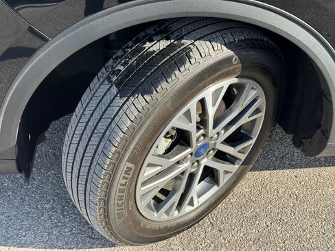 Used 2022 Ford Escape SEL image 33