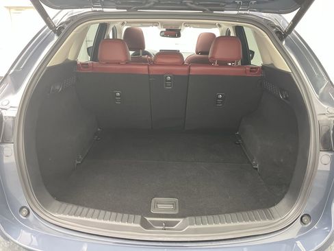 Certified 2023 MAZDA CX-5 Carbon Edition image 30