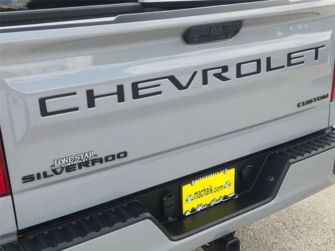Used 2024 Chevrolet Silverado 1500 Custom w/ Turbomax Blackout Package AWD/4WD image 29