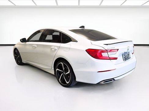 Used 2021 Honda Accord Sport image 6