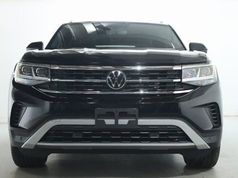 Used 2023 Volkswagen Atlas Cross Sport SE AWD/4WD image 5