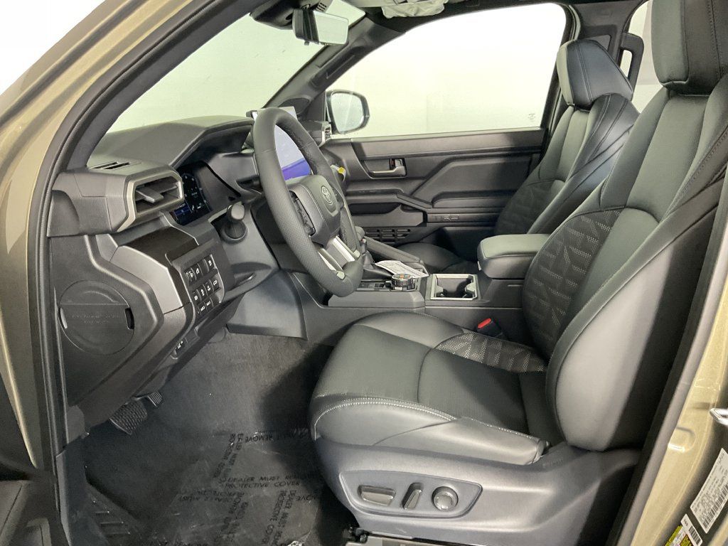 New 2026 Toyota Tacoma TRD Off-Road w/ TRD Off Road Premium Package AWD/4WD image 16