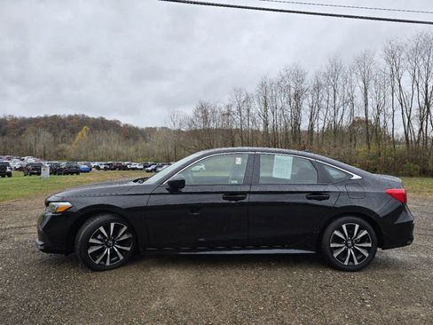 Used 2024 Honda Civic EX image 9