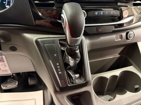 Used 2023 Ford Transit 350 XLT image 21