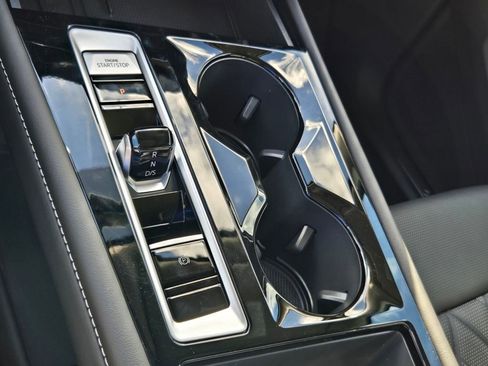 New 2026 Volkswagen Atlas SEL Premium R-Line AWD/4WD image 11