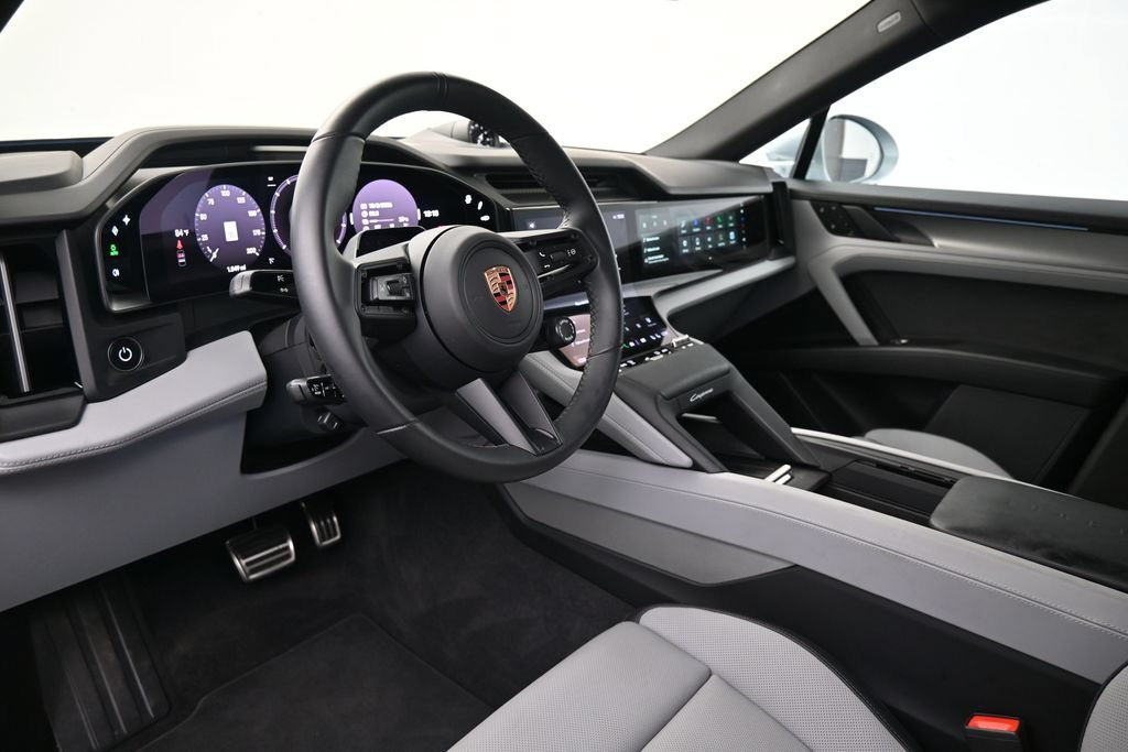 Used 2026 Porsche Cayenne Electric AWD/4WD image 4