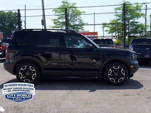Certified 2022 Ford Bronco Sport Outer Banks w/ Tech Package AWD/4WD image 3