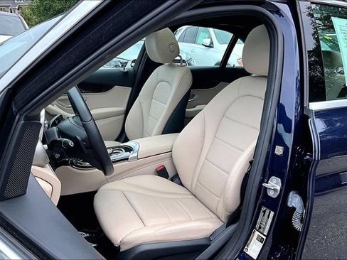 Used 2018 Mercedes-Benz C 300 4MATIC Sedan image 6