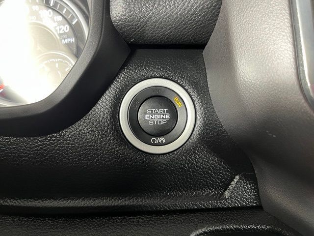 Used 2021 RAM 1500 Laramie w/ Sport Appearance Package AWD/4WD image 20