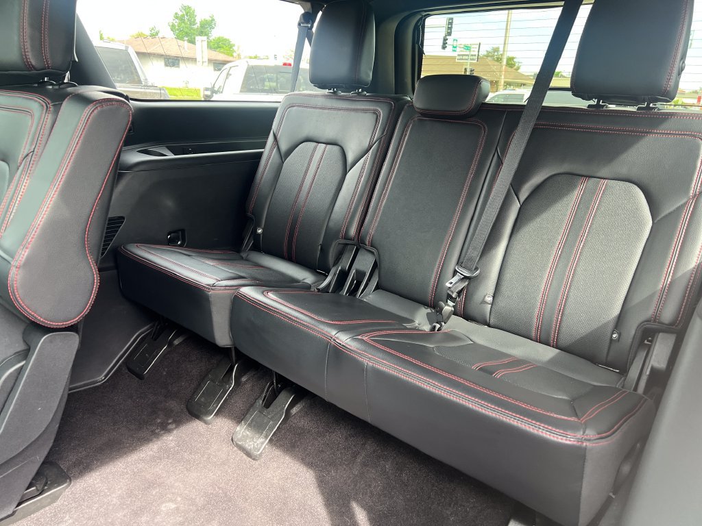 Used 2022 Ford Expedition Max Limited AWD/4WD image 11