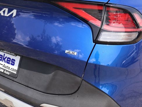 Used 2025 Kia Sportage EX AWD/4WD image 8