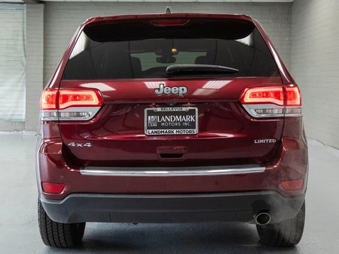 Used 2018 Jeep Grand Cherokee Limited image 31