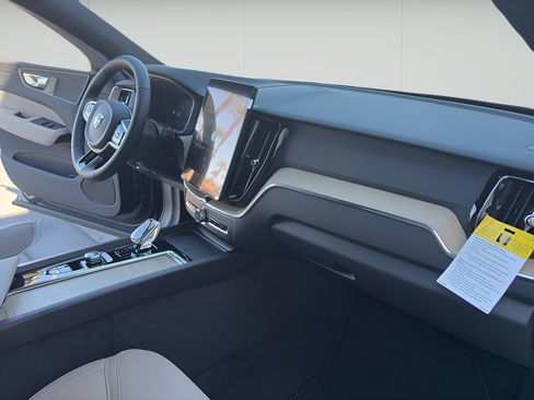 New 2026 Volvo XC60 B5 Plus w/ Protection Package Premier image 14