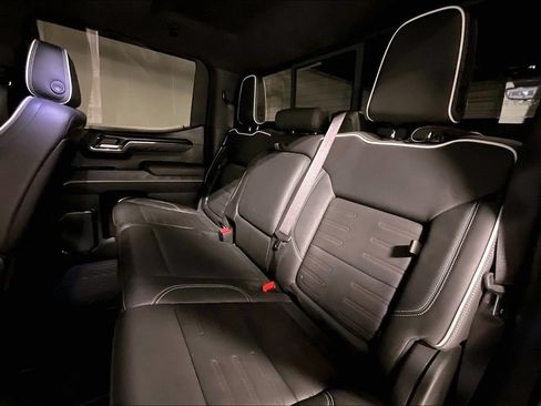 Used 2024 GMC Sierra 1500 AT4X w/ AT4X AEV Edition AWD/4WD image 32