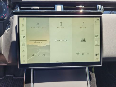 New 2026 Land Rover Range Rover Velar S AWD/4WD image 17