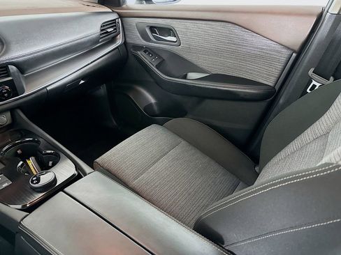 Certified 2023 Nissan Rogue SV AWD/4WD image 30