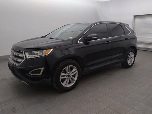 Used 2017 Ford Edge SEL w/ Equipment Group 201A FWD image 2
