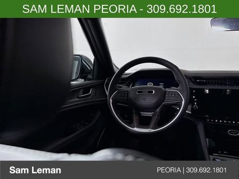 New 2026 Jeep Grand Cherokee Limited AWD/4WD image 11