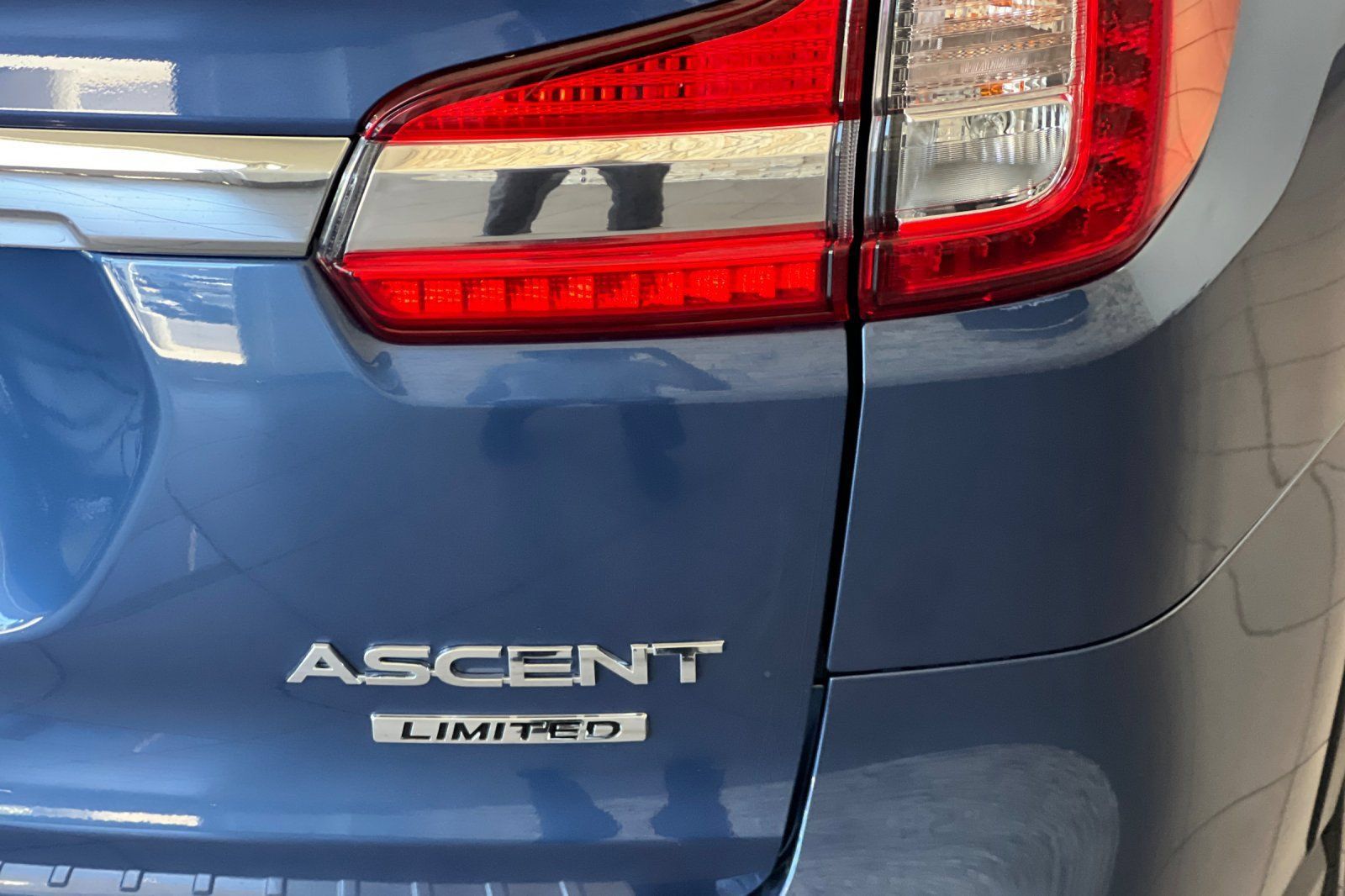 Used 2022 Subaru Ascent Limited w/ Technology Package AWD/4WD image 27