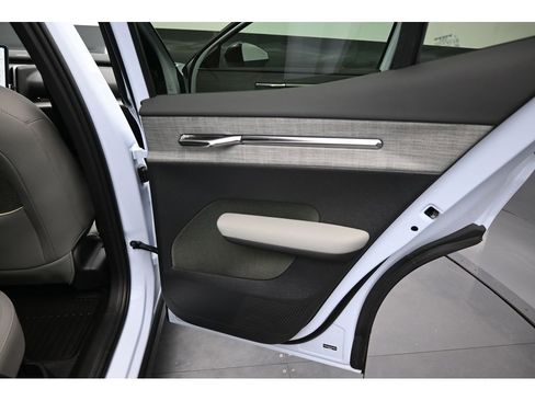 New 2026 Volvo EX30 Plus w/ Protection Package Premier AWD/4WD image 15