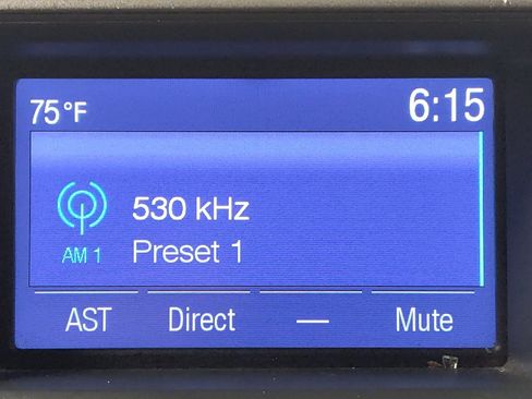 Used 2015 Ford Explorer FWD image 25