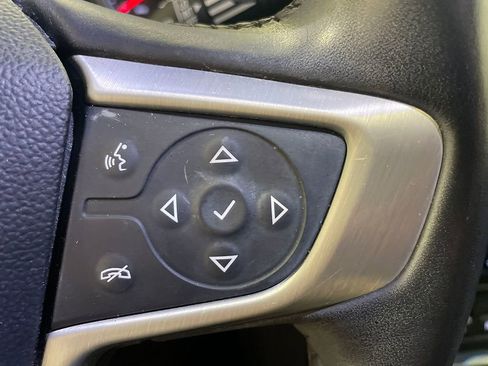 Used 2019 GMC Terrain SLE w/ Driver Convenience Package image 30