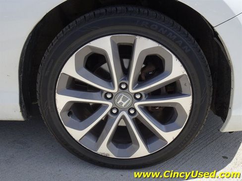 Used 2013 Honda Accord Sport image 30