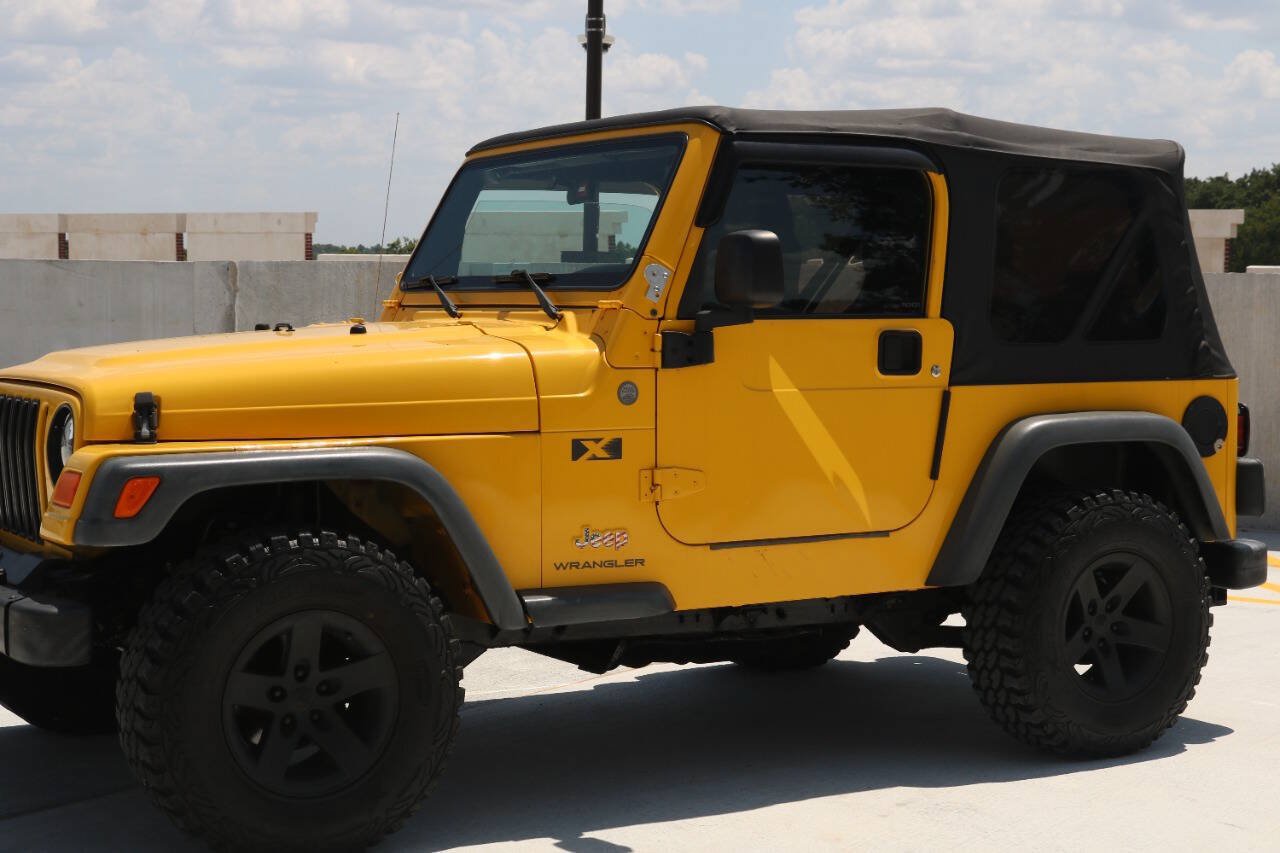 Used 2004 Jeep Wrangler X w/ Convenience Group AWD/4WD image 38