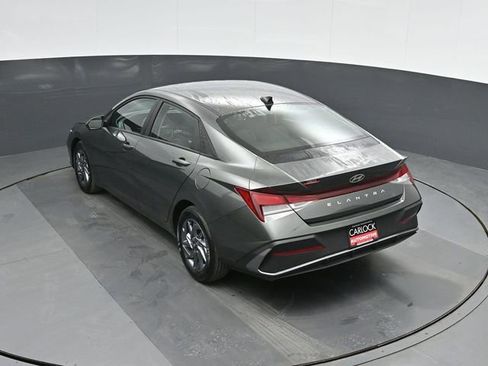 Used 2024 Hyundai Elantra SEL image 36