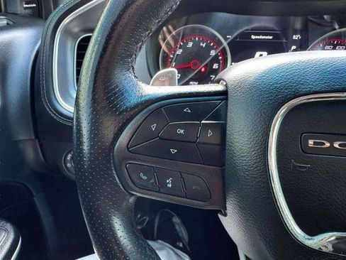 Used 2022 Dodge Charger Scat Pack RWD image 27